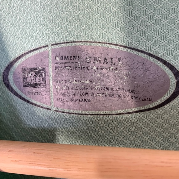 ReíCo-op long sleeve workout top - Picture 7 of 7